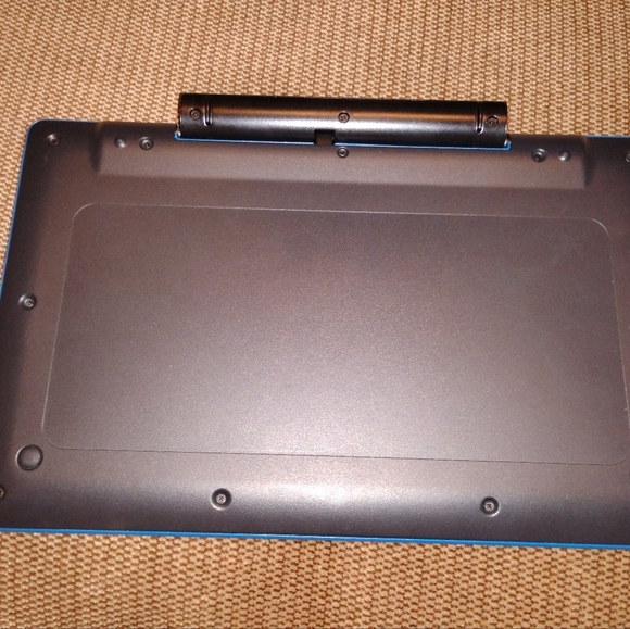 RCA Galileo Pro tablet Laptop VERIFICATION LOCKED - Picture 4 of 4